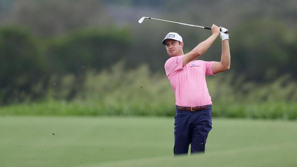 Golfer Harris English